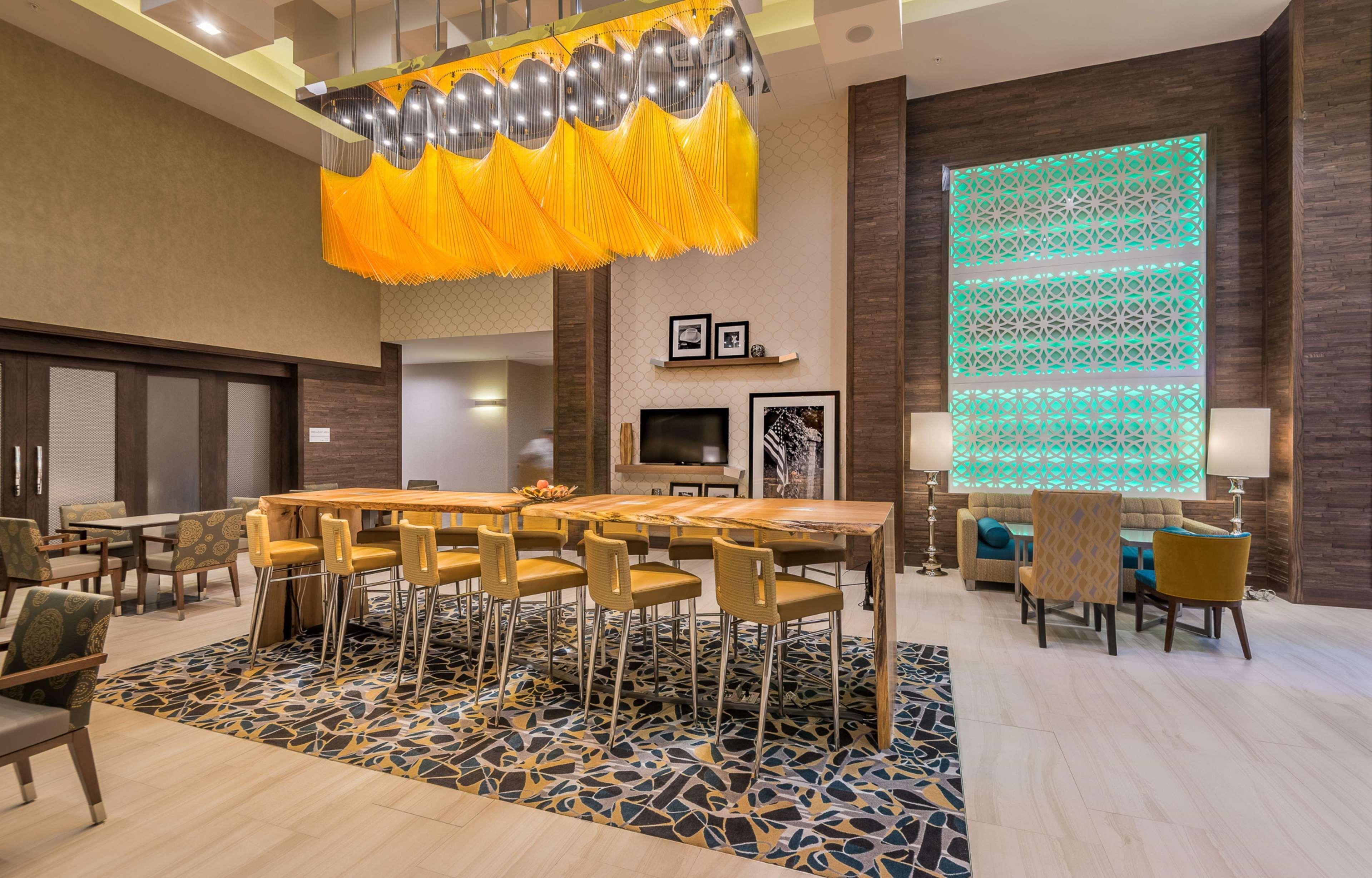 Hampton Inn & Suites Dallas-The Colony Buitenkant foto