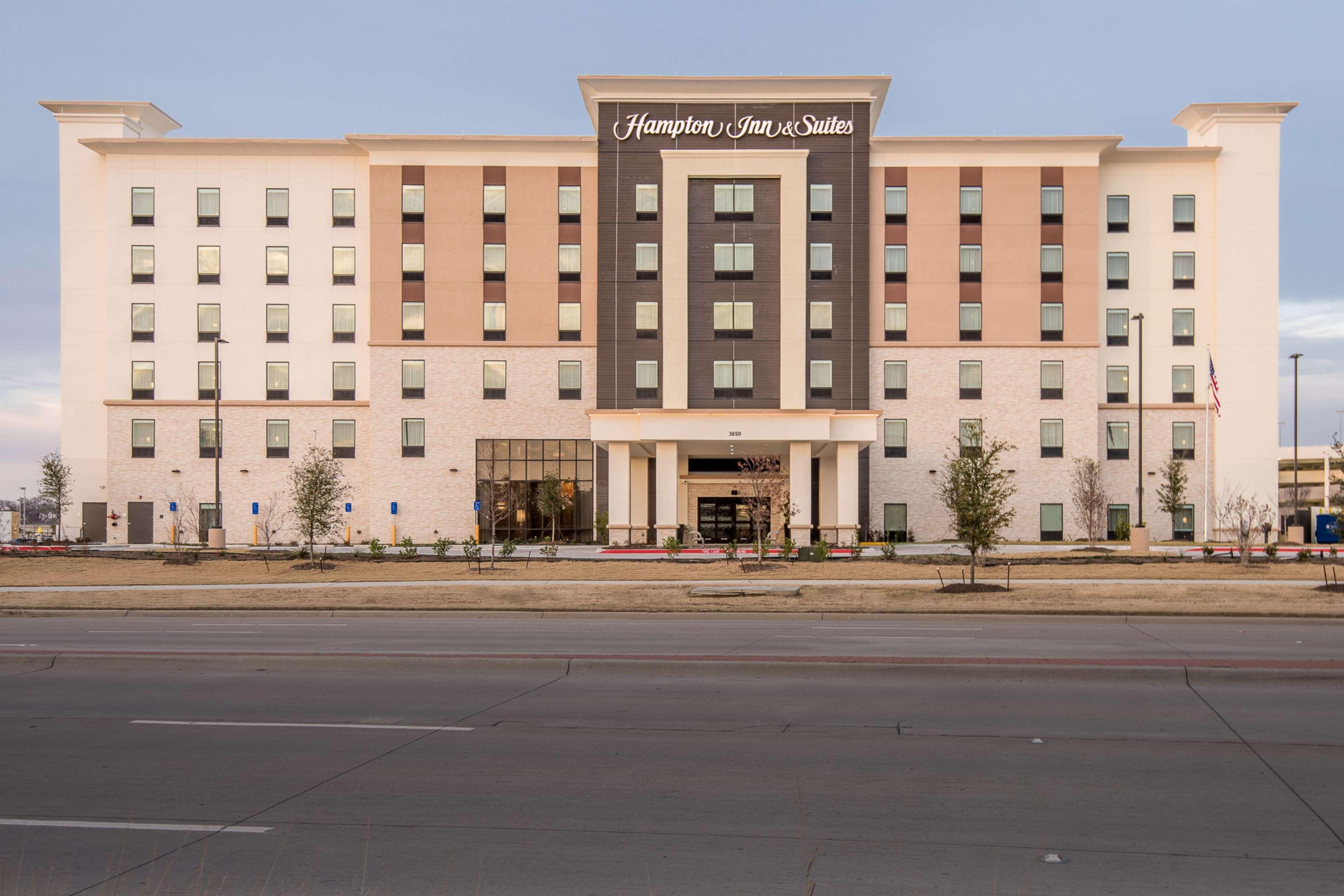 Hampton Inn & Suites Dallas-The Colony Buitenkant foto