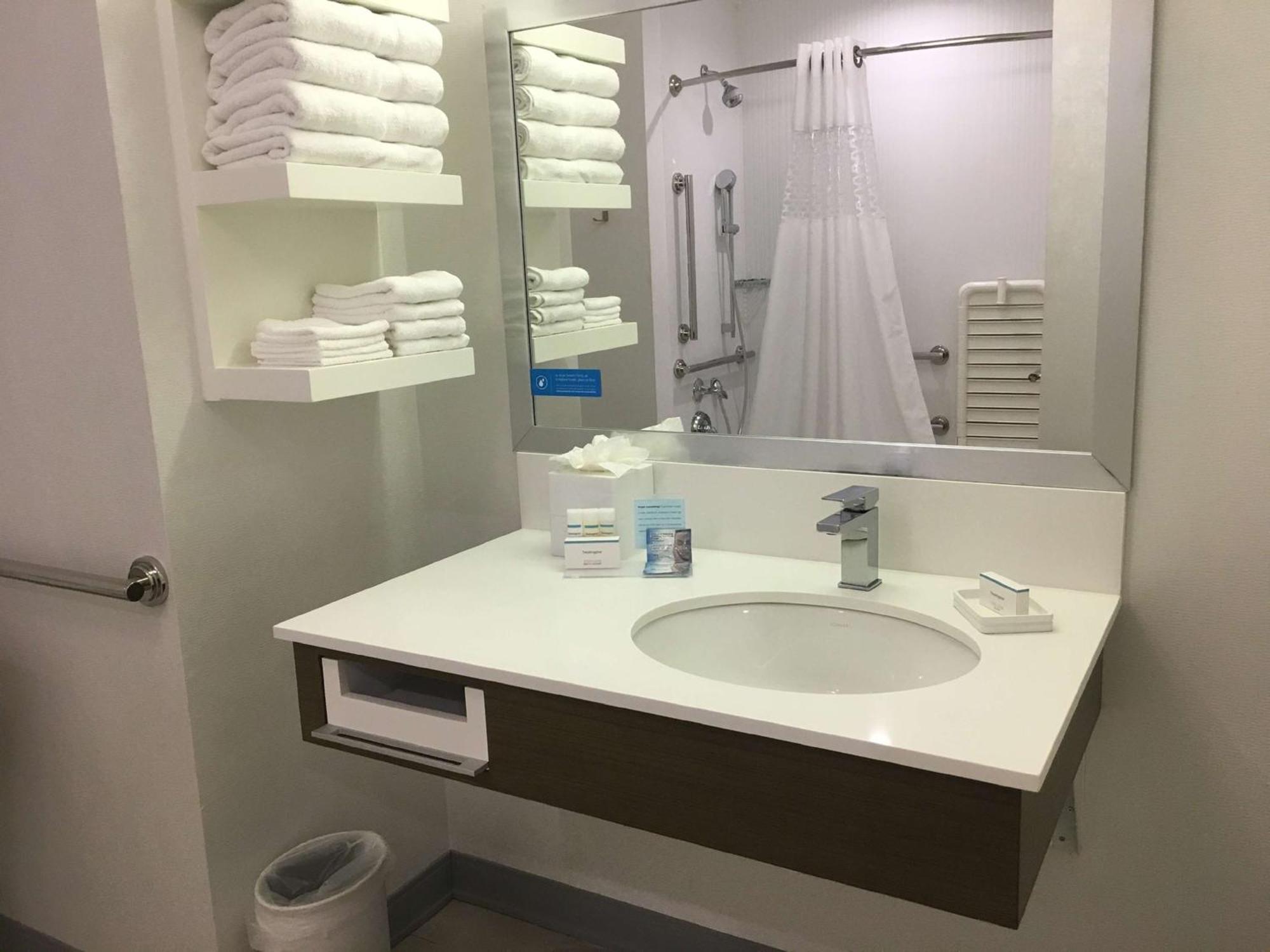 Hampton Inn & Suites Dallas-The Colony Buitenkant foto